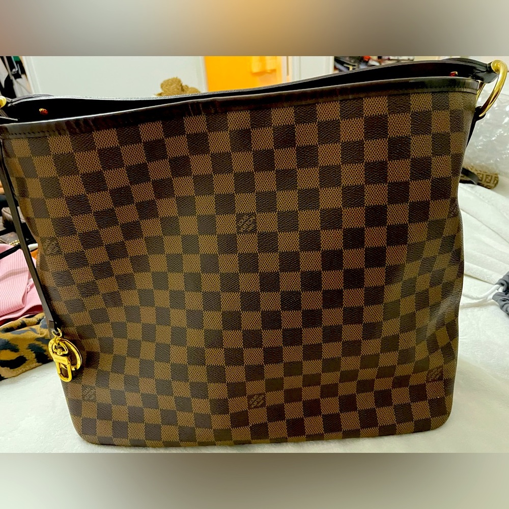 Authentic Louis Vuitton Delightful Damier PM
